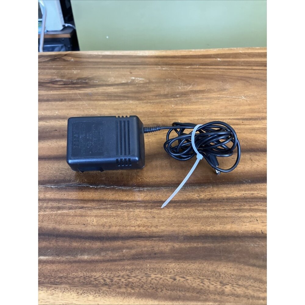 Sega Genesis Model 1 AC Adaptor Power Supply Model No 1602-22-1
